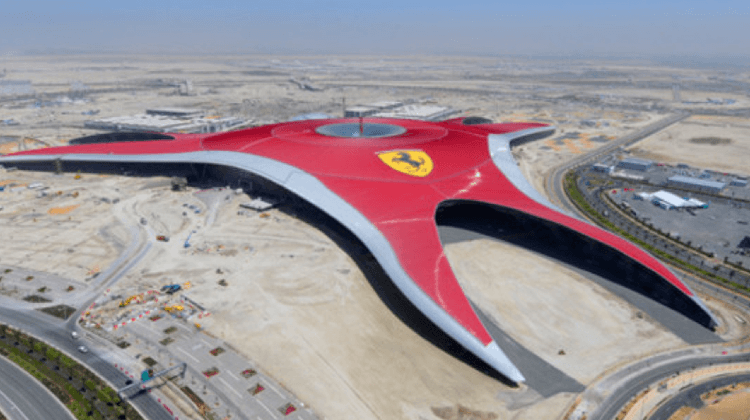 PL Ferrari World vue générale