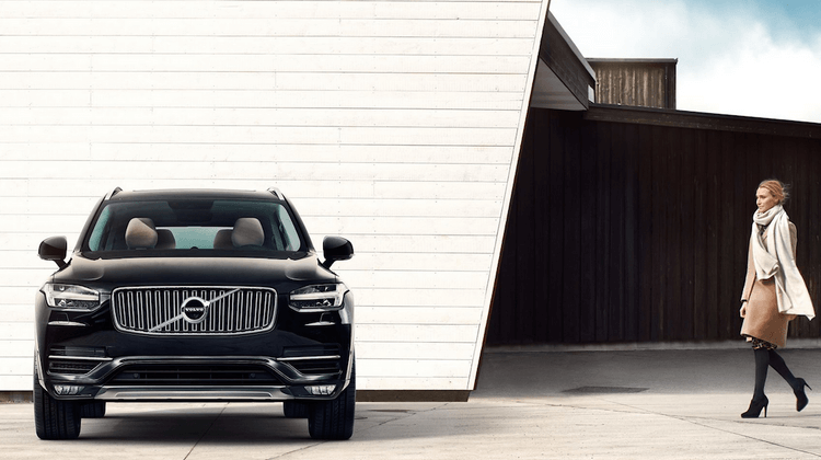 VOLVO XC90