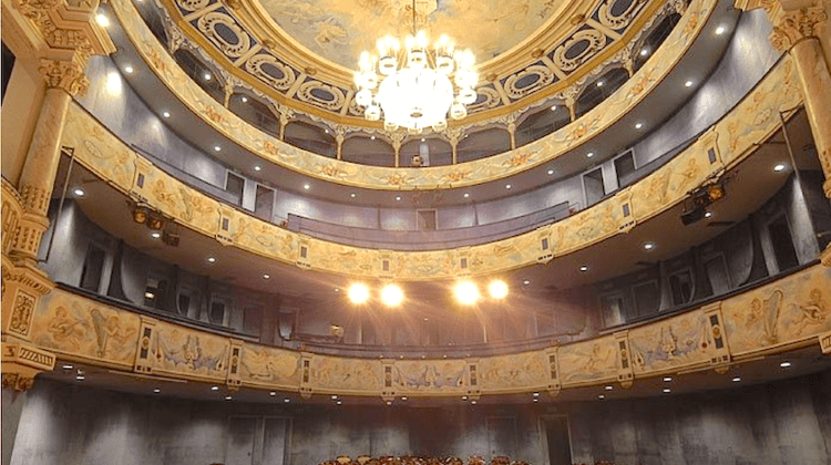THEATRE ST LOUIS 2