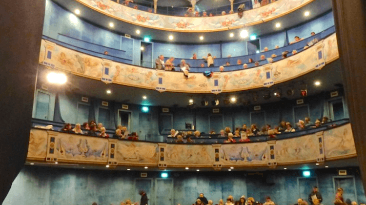 THEATRE ST LOUIS