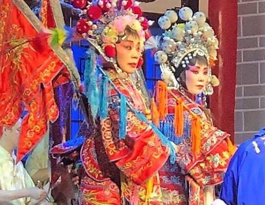 Opéra Chengdu : Artistes