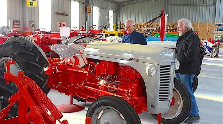 MUSEE TRACTEURS GERS 1