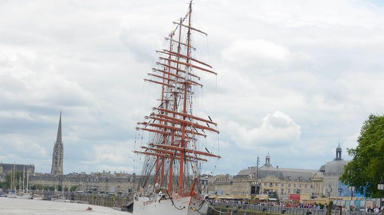 BORDEAUX FLEUVE