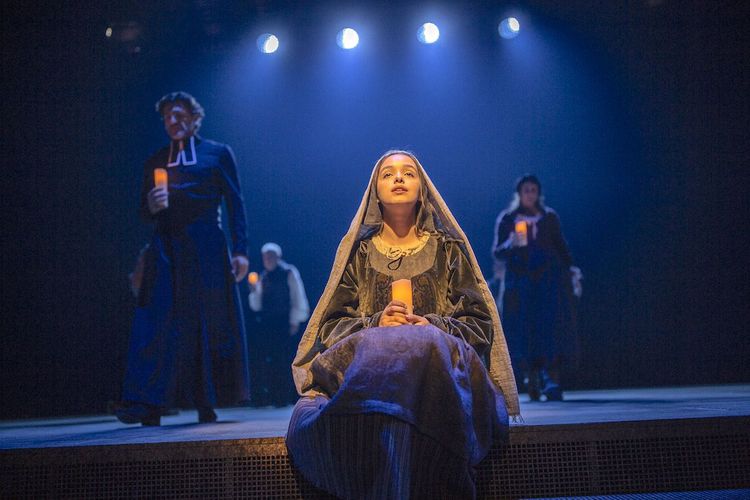 BERNADETTE - Un émouvant spectacle musical qui reprend racine à Lourdes
