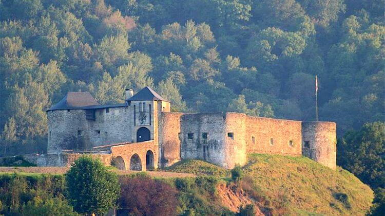 CHATEAU MAULEON 0
