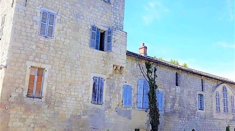 AUCH CARNOT RESTAURATION