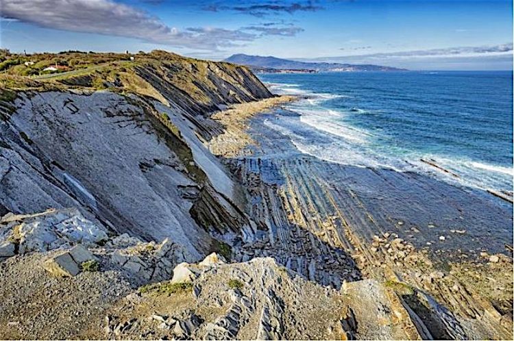 SOUS LES PROJECTEURS - Changement climatique et adaptation du littoral