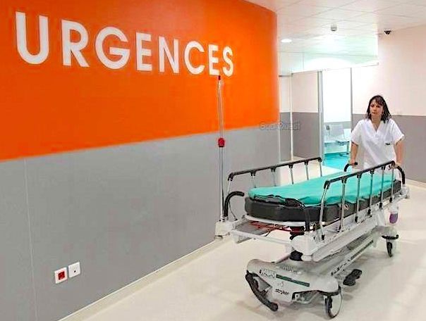 BRAS DE FER - Les Urgences en question à Saint-Jean-de-Luz : chaud !