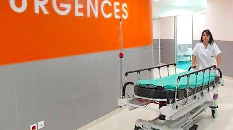 BRAS DE FER - Les Urgences en question à Saint-Jean-de-Luz : chaud !