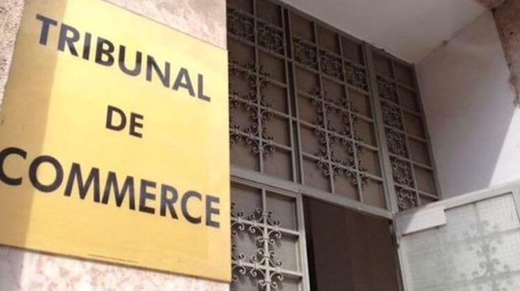 TRIBUNAL COMMERCE