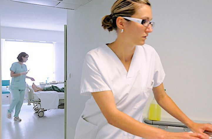 MÉTIERS – Zoom sur les infirmiers et aides-soignants à Bayonne