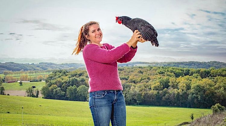 1500 COUPS DE POUCE - Soutenez la poule noire d’Astarac !