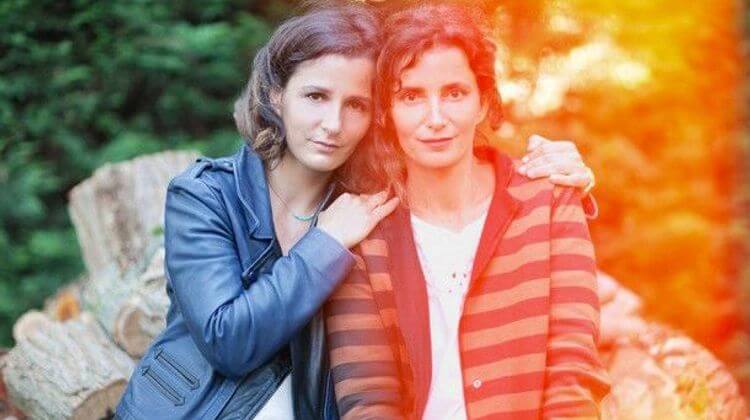 albertine5portraitsoeurs