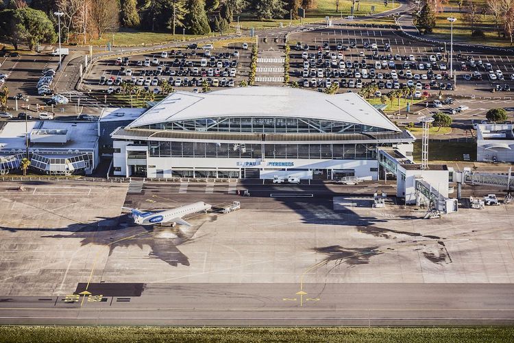 EN VRAC - Pau-Orly en mode provisoire, euskara sur les campus basques, BA 118 de Mont-de-Marsan, IRM à Lourdes, grêle sur le vignoble gersois, Conservatoire des Légumes Anciens du Béarn, bonnes affaires à Lourdes, sentier pour l’Ossau, Eurobasket, les Bleus qualifiés