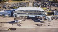 DÉCRYPTAGE – Rapprochement des aéroports de Pau et Tarbes, un leurre ?