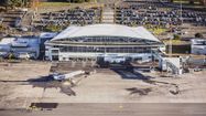EN VRAC - Pau-Orly en mode provisoire, euskara sur les campus basques, BA 118 de Mont-de-Marsan, IRM à Lourdes, grêle sur le vignoble gersois, Conservatoire des Légumes Anciens du Béarn, bonnes affaires à Lourdes, sentier pour l’Ossau, Eurobasket, les Bleus qualifiés