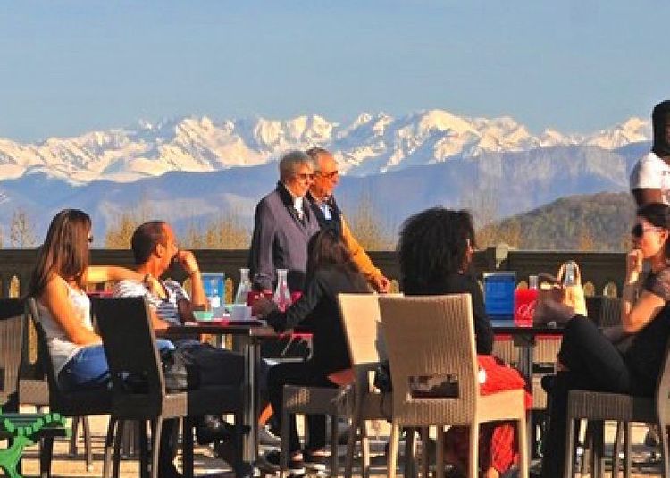 UN JOUR - L’excursion moteur du tourisme hivernal dans le 64