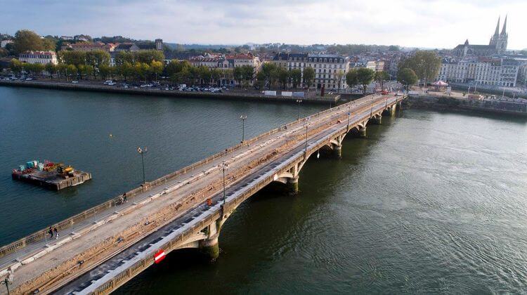 Travaux sur le pont Saint-Esprit à Bayonne