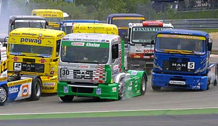 DU TRÈS LOURD - Ça va envoyer de la puissance à Nogaro