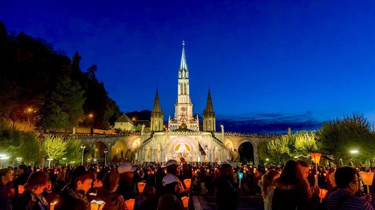 LOURDES