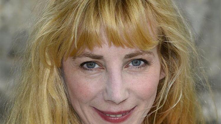 JULIE DEPARDIEU