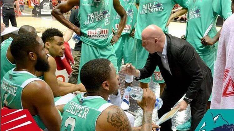 BASKET ELAN SIG 3