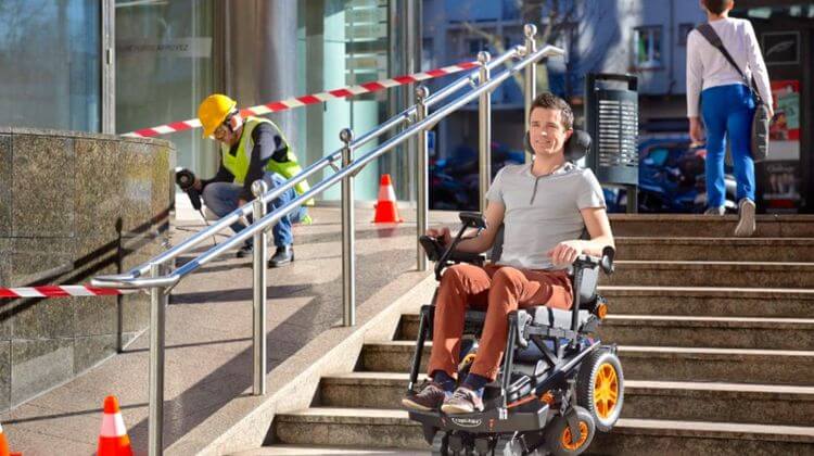 FAUTEUIL HANDICAP 2