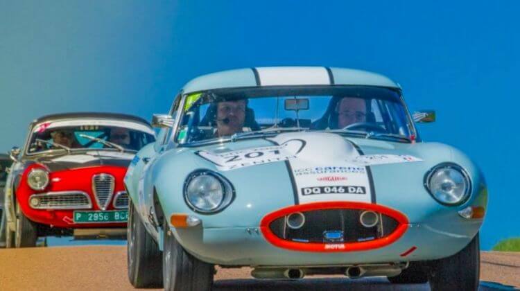 TOUR AUTO 4