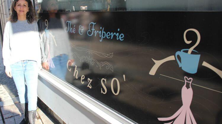 En septembre dernier Sonia Bendama et son associée ont ouvert ce salon de thé friperie au 10 rue des Cordeliers à Pau.