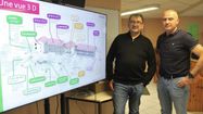 Pascal Leblond et Pascal Rupert, les co-fondateurs de l'association l'Ostalada, présentant leur projet de lieu d'hébergement inclusif à Lescar