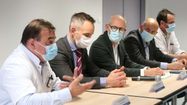 Les directeurs du service d'imagerie descentres hospitalier Côte Basque, de Dax, de Mont-de-Marsan et de Saint-Palais réunit lors de la présentation du nouveau Plateau d'imagerie médical mutualisé.