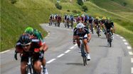 Cyclistes durant une étape du Tour de France.