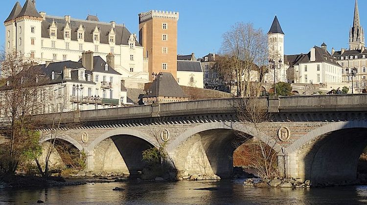 EN VRAC – Perturbations à Pau, projets à Bayonne, foie gras du Gers, fiesta campera, sport et culture…