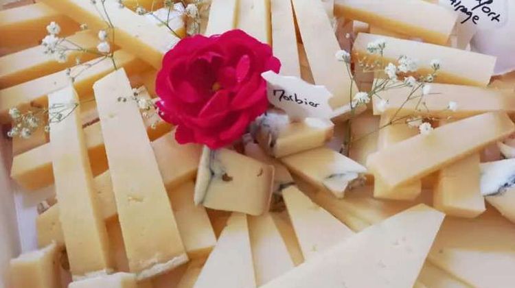 Un des plateaux fromages que propose Julie Castaing, crémière itinérante depuis Laruns.