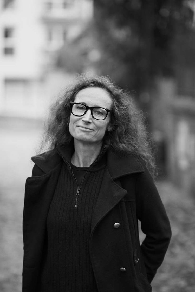 La romancière française Valentine Imhof, gagnante du Prix Polar 2020/2021. Crédit photo : Arnaud Delrue.