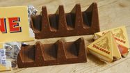 Photo d'un Toblerone avant et après la shinkflation