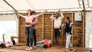 Les jeunes de l'Académie de l'Eloquence, lors d'un atelier à Pau. Crédit photo : Ville de Pau