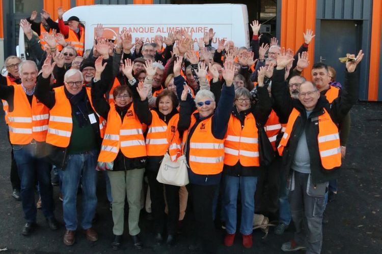 Photo des bénévoles de la Banque alimentaire du Béarn