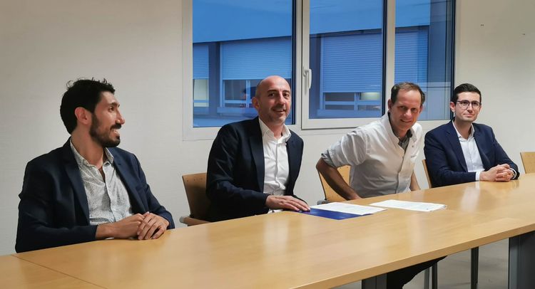 Lionel Tirefort, Philippe Cruette, Hervé Letourneux et Pierre Bascelli lors de la conférence de presse d'annonce de la création de la Polyclinique Pau Pyrénées.