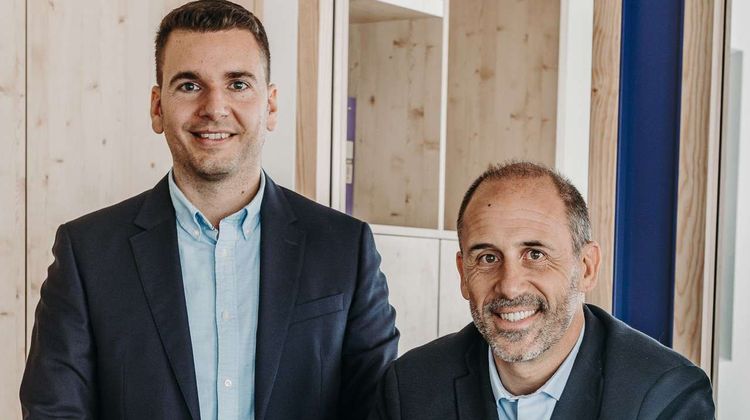 Ximun Hastoy et Joffrey Passemard , les co-directeurs de l'agence CrédiPro Anglet Pays Basque.