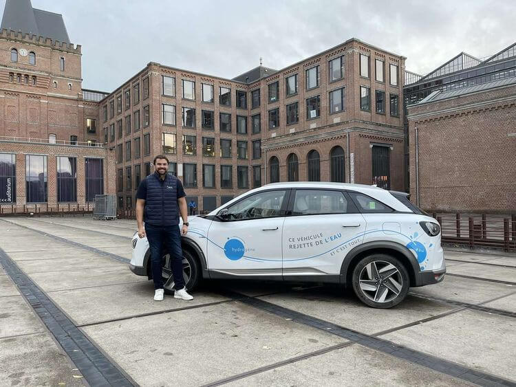 Phillip Van der Merwe à Lille avec son véhicule propre