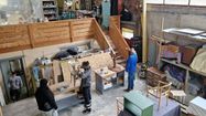 ECLOZ - Un espace pour donner une seconde vie à ses meubles en bois