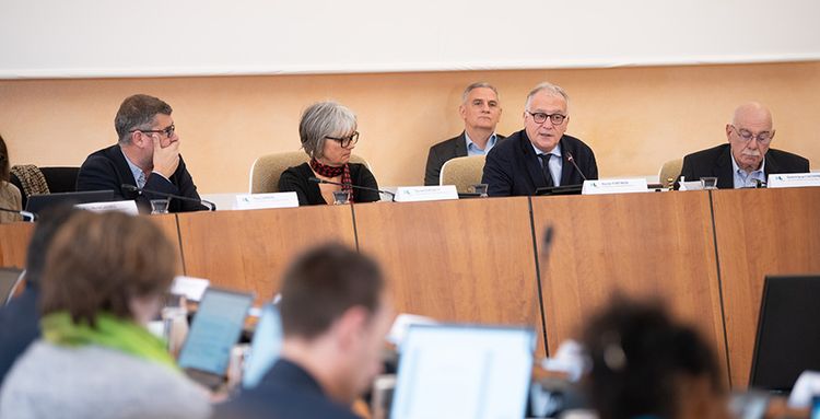 Xavier Fortinon, président du département, lors d'une assemblée générale.