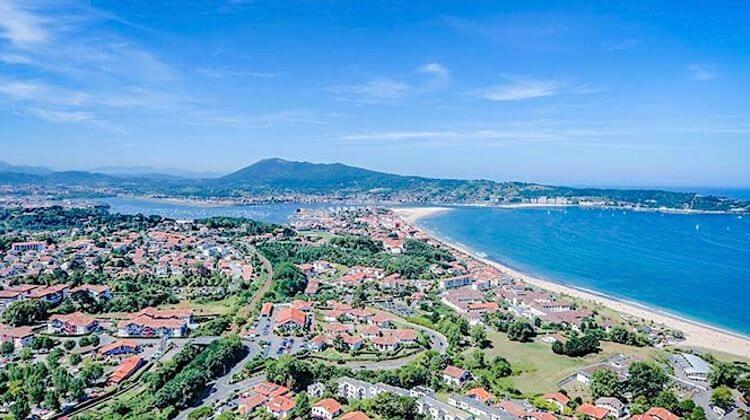 ÉCLECTISME – Trois coups pour le Mai du Théâtre à Hendaye