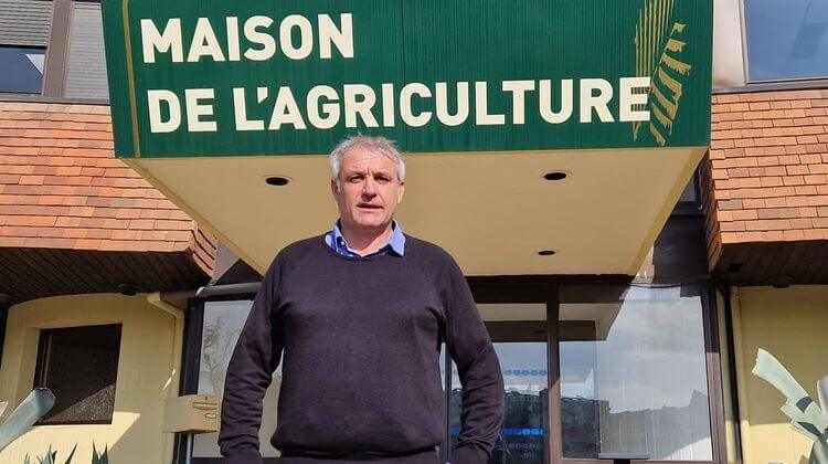 Franck Laborde, le nouveau président de l'AGPM, devant la Chambre d'Agriculture de Pau.