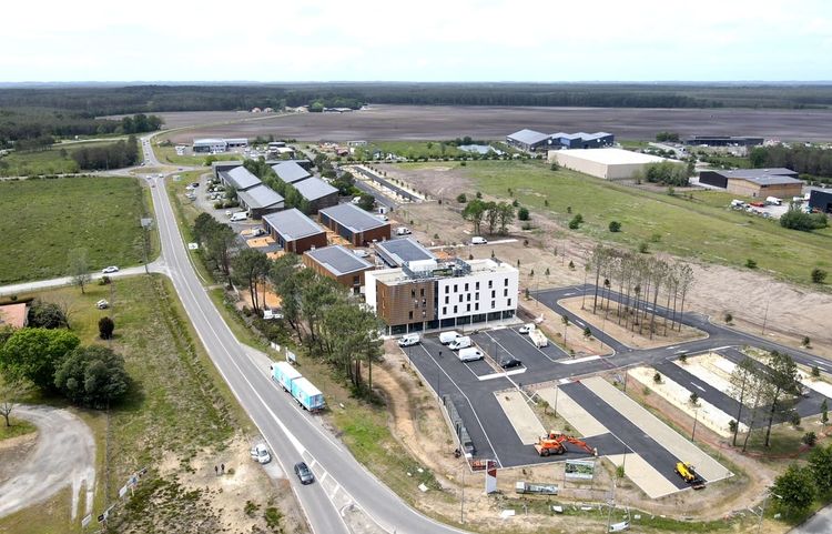 ÉCLAIRE TON CAP – Un incubateur pour les jeunes pousses landaises