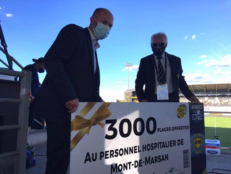 Un chèque de 3000 places pour le personnel hospitalier de Mont-de-Marsan.