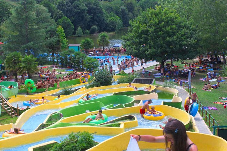 Le parc de loisirs et d'attractions Aqua Béarn, près d'Oloron-Sainte-Marie. Crédit photo : Aqua Béarn
