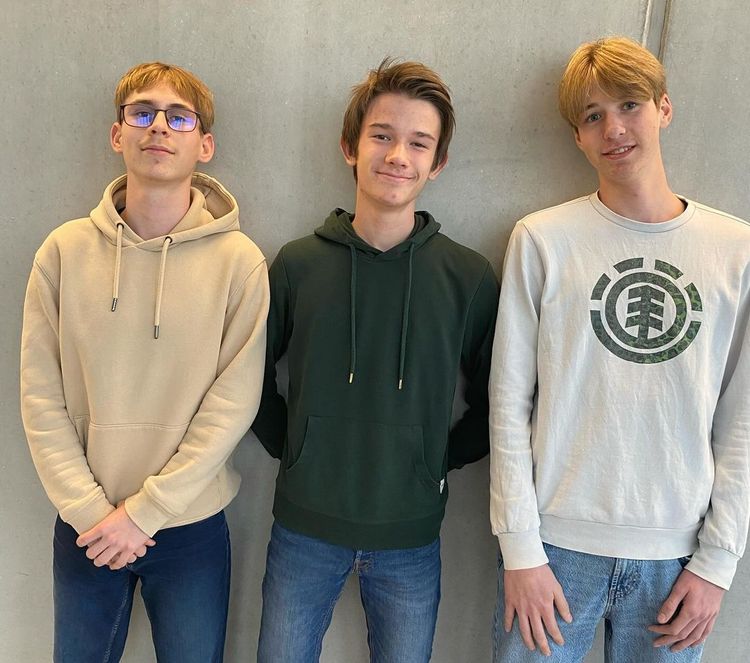 Arthur, Lucas et Lukas, les trois lycéens à l'origine du projet.