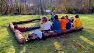 Les élèves de l'Ecole de la nature en Béarn en classe.